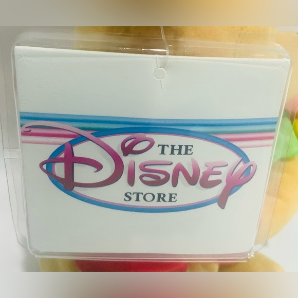 The Disney Store Mini Bean Bag Pooh With Flower Bouquet 8" Plush NWT - Picture 4 of 7